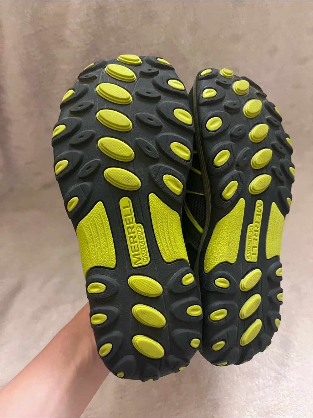 navy blue and lime green Merrell Kid's Hydro H2O Hiker Sandals size three